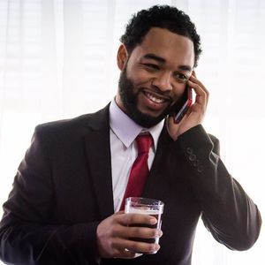 Meet your Posher, Troy